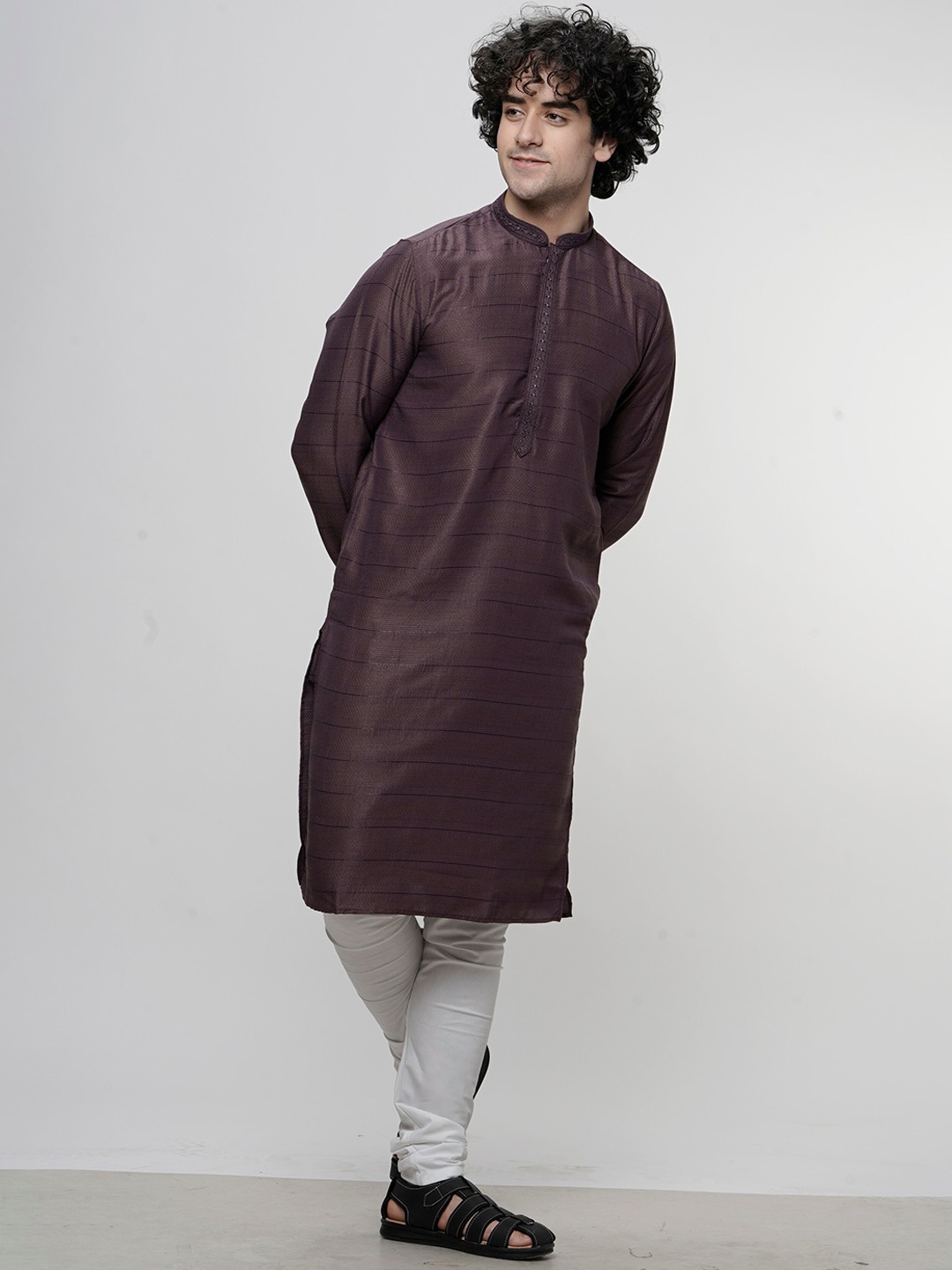 

MAAHI FABS Striped Woven Design Mandarin Collar Thread Work Kurta, Brown