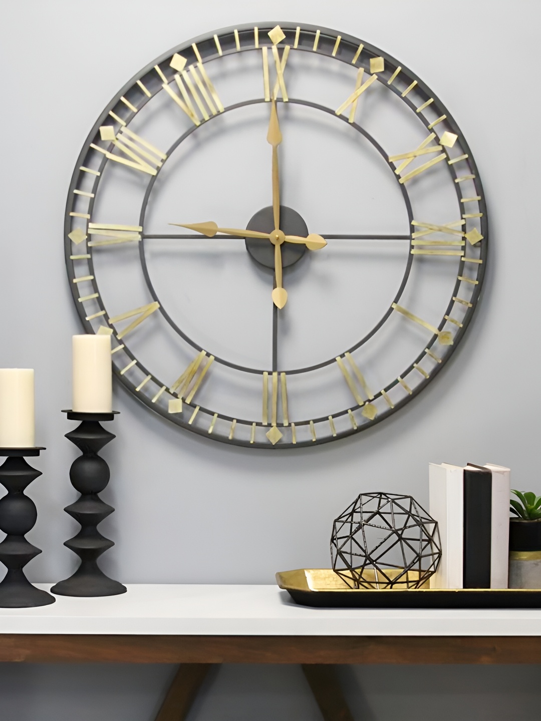 

HANDICRAFTS TOWN Black & Gold Toned Contemporary Wall Clock