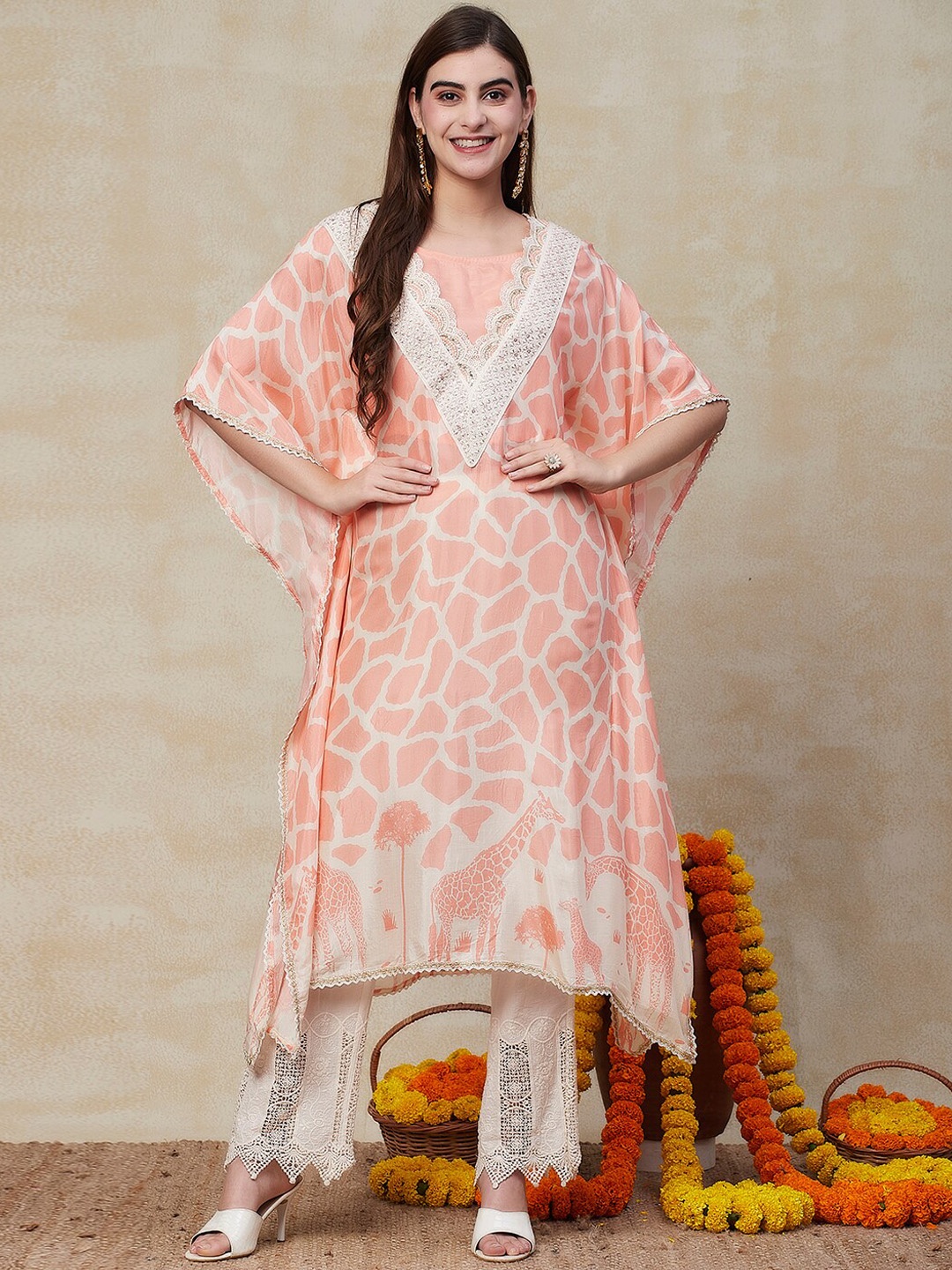

FASHOR Abstract Printed V-Neck Thread Work Kaftan Kurta with Trousers, Peach