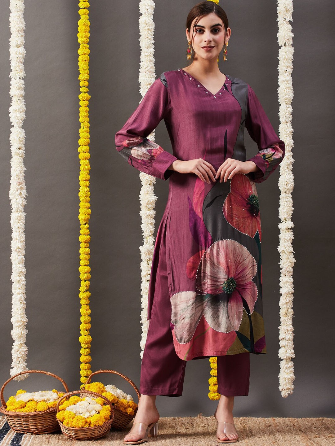 

FASHOR Floral Printed Sequinned Kurta With Trousers, Purple