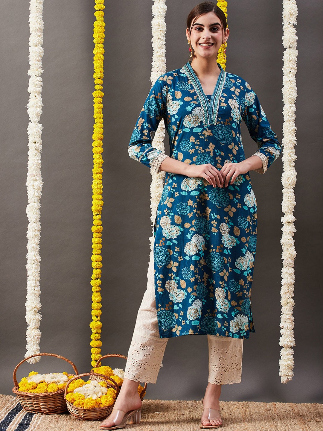 

FASHOR Blue Floral Printed V-Neck Beads & Stones Detailed Cotton Straight Kurta