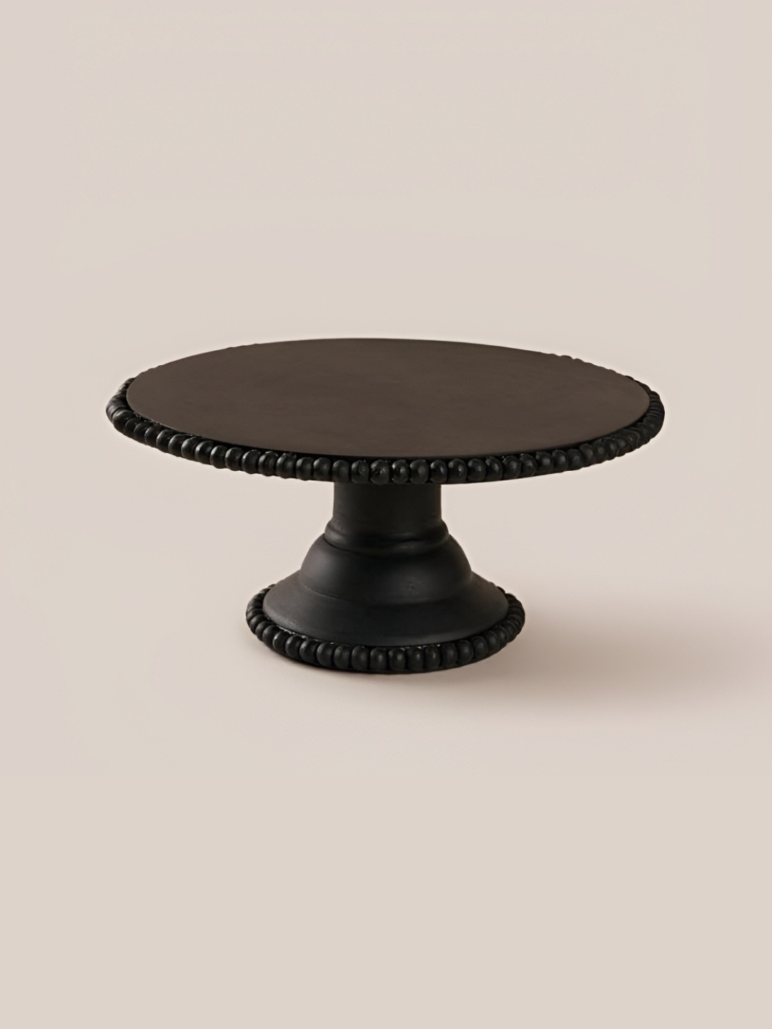 

Duadecor Black Wooden Easy to Clean Cake Stand