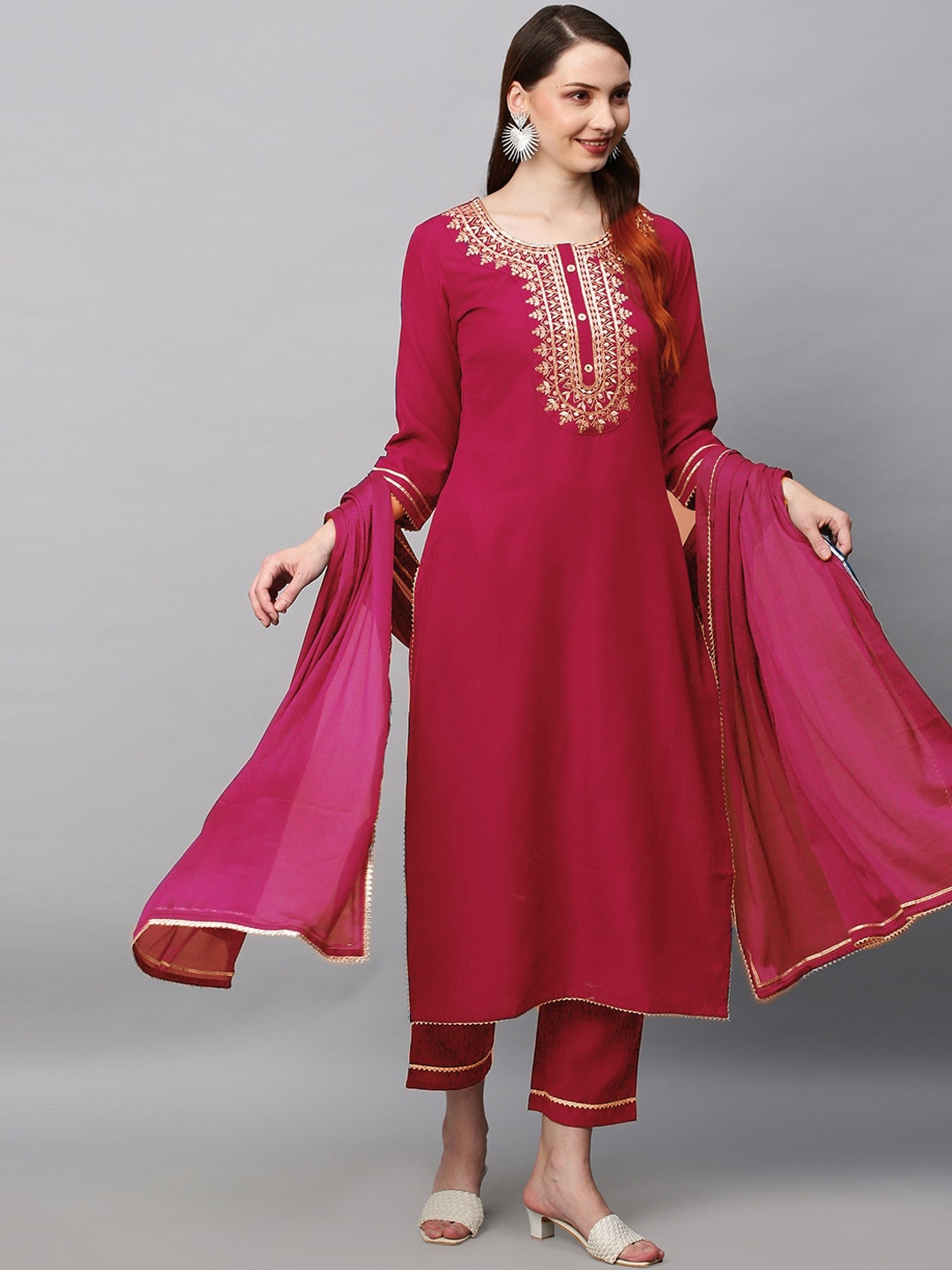 

KALINI Ethnic Motifs Yoke Design Thread Work Detail Straight Kurta & Trouser With Dupatta, Pink