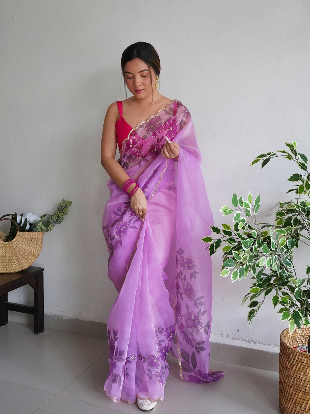 

MBL Floral Printed Organza Maheshwari Saree, Lavender