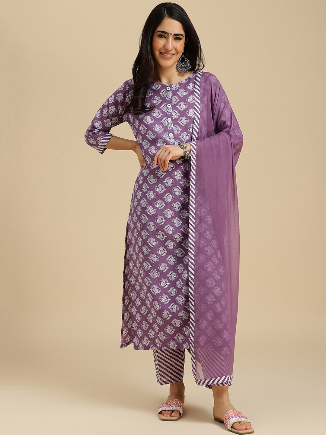

HERE&NOW Floral Printed Straight Kurta With Trousers & Dupatta, Purple