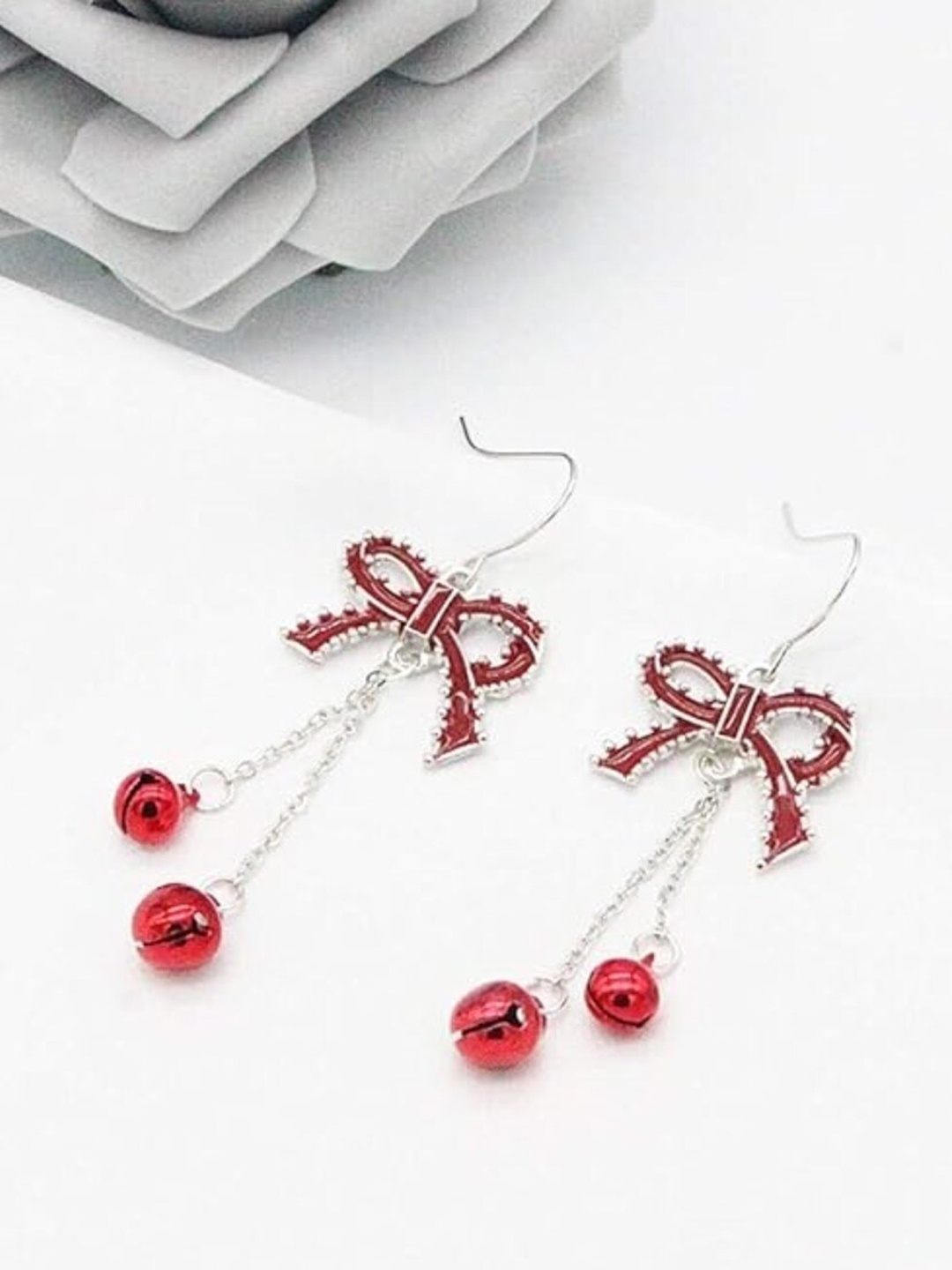 

EL REGALO Christmas Theme Contemporary Drop Earrings, Silver