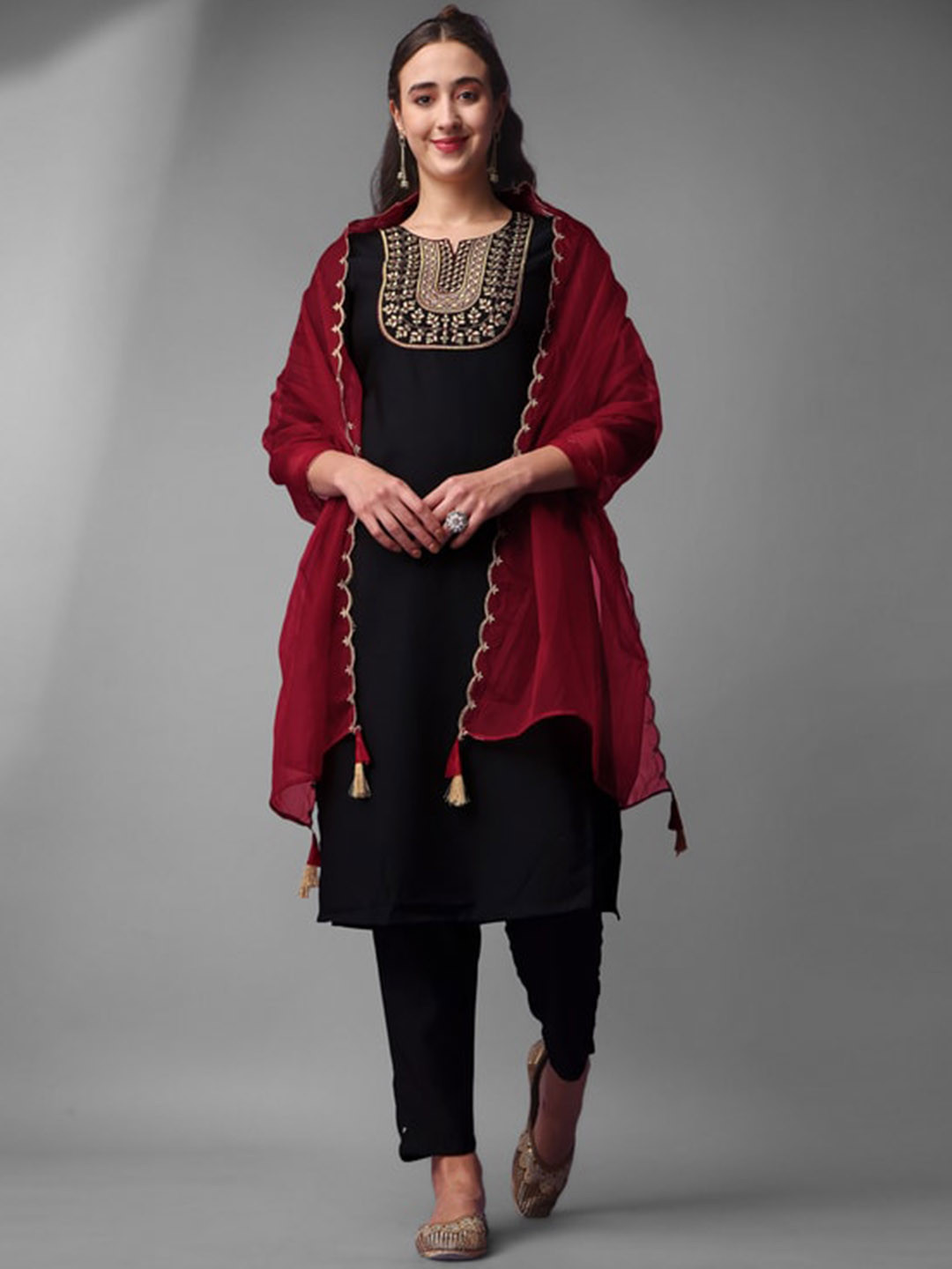 

Jinax Ethnic Motifs Yoke Design Kurta & Trousers With Dupatta, Black