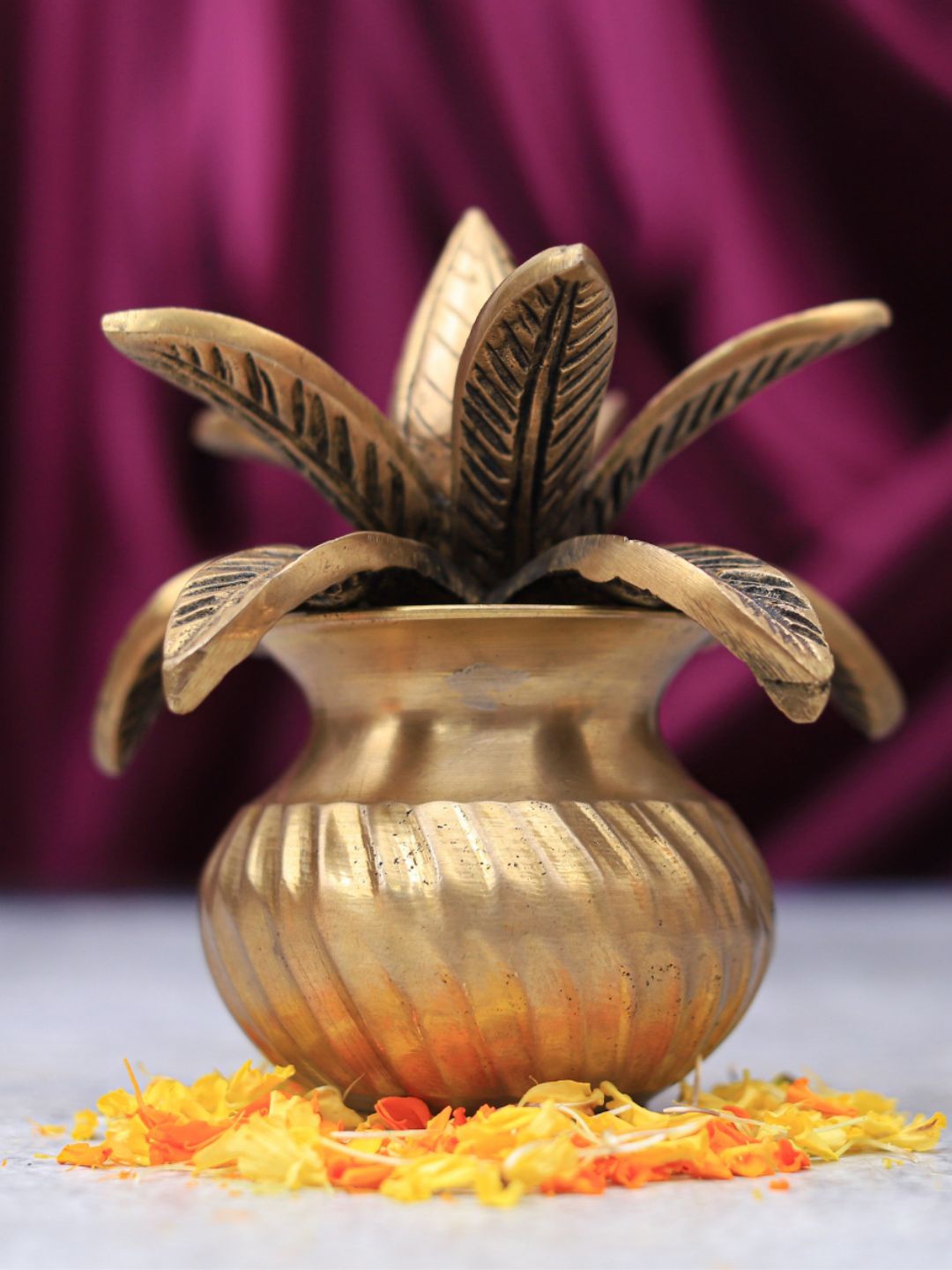 

The Advitya Mangal Kalash With Mango Leaves Brass Showpiece, Gold