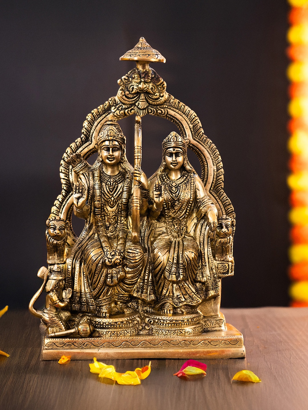 

The Advitya Sita Ram With Hanuman Brass Idol, Gold