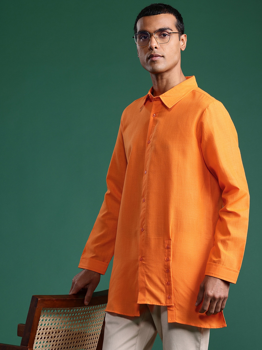 

Sangria Buttoned Asymmetric Hem Shirt, Orange