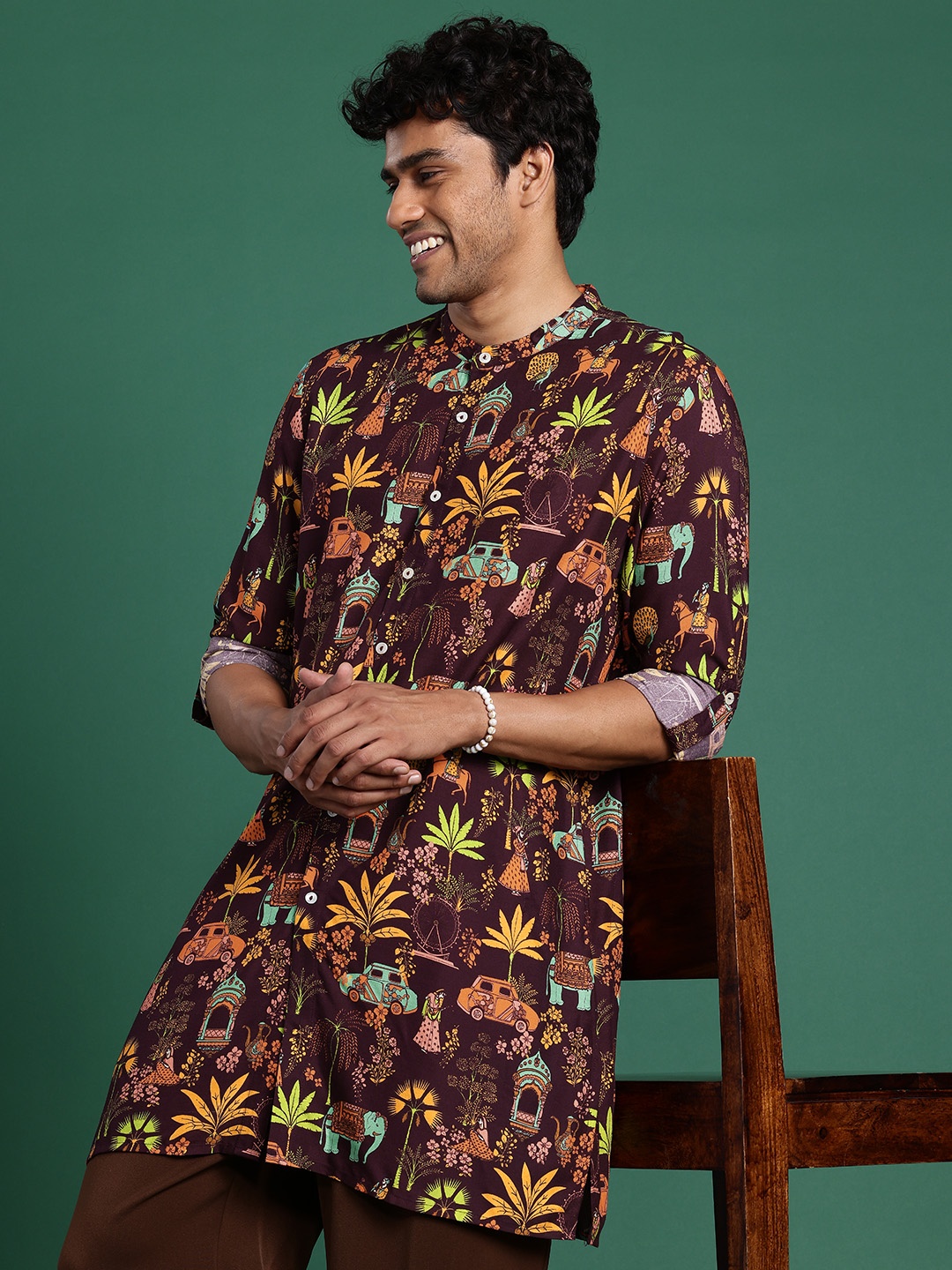 

Sangria Quirky Printed Kurta, Burgundy