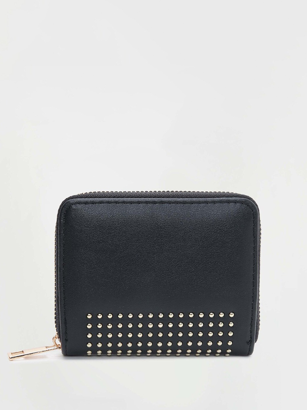 

max Textured Zip Around Wallet, Black