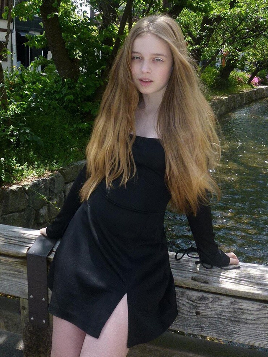 

StyleCast Black Square Neck Long Sleeves A-Line Dress