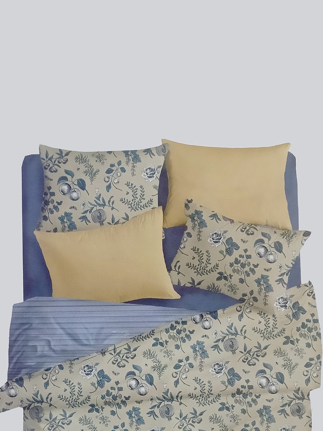 

Signature Grey Floral Printed Heavy Winter Bedding Set