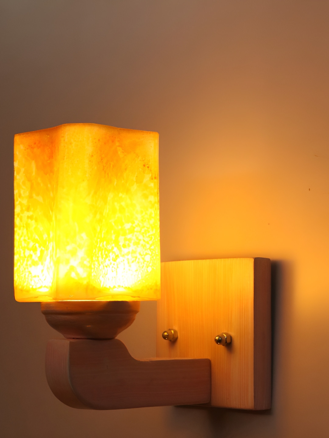 

Afast Red Glass Wall Lamp