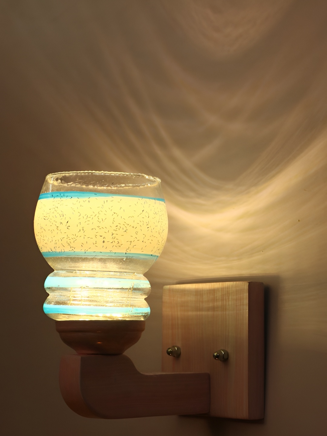 

Afast Blue White Glass Contemporary Textured Wall Lamp