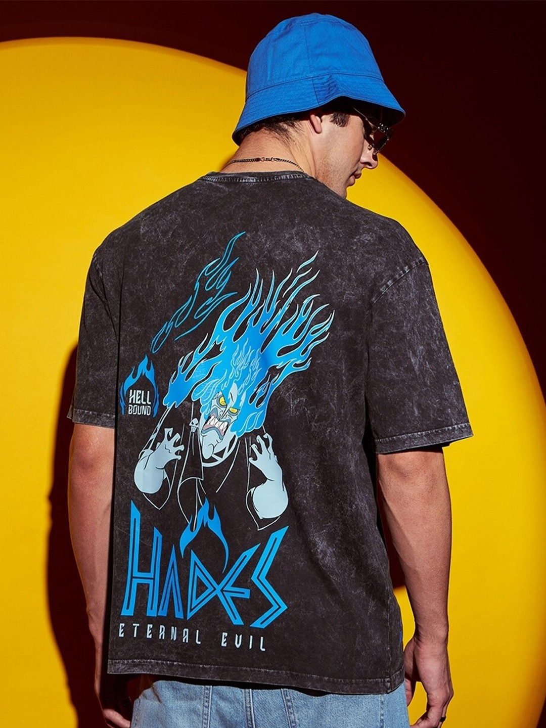

Bewakoof Hell Bound Graphic Printed Drop-Shoulder Sleeves Oversized Pure Cotton T-shirt, Black