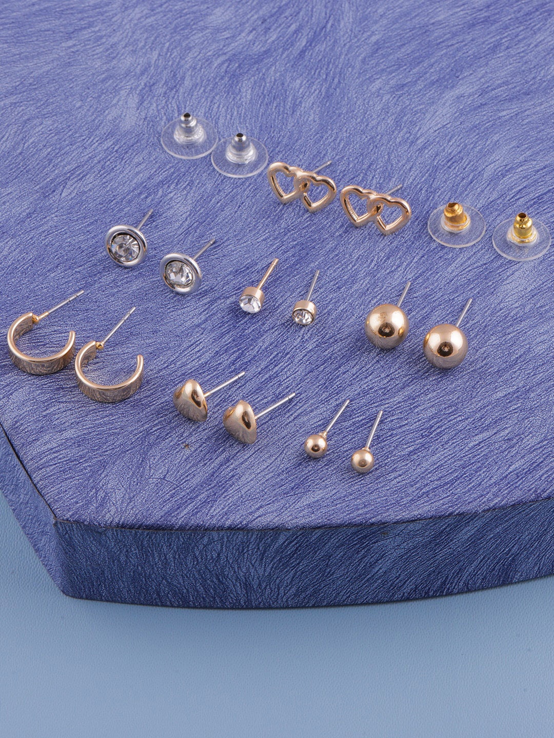 

DressBerry Set Of 7 Gold-Toned & White Gold-Plated Classic Studs Earrings