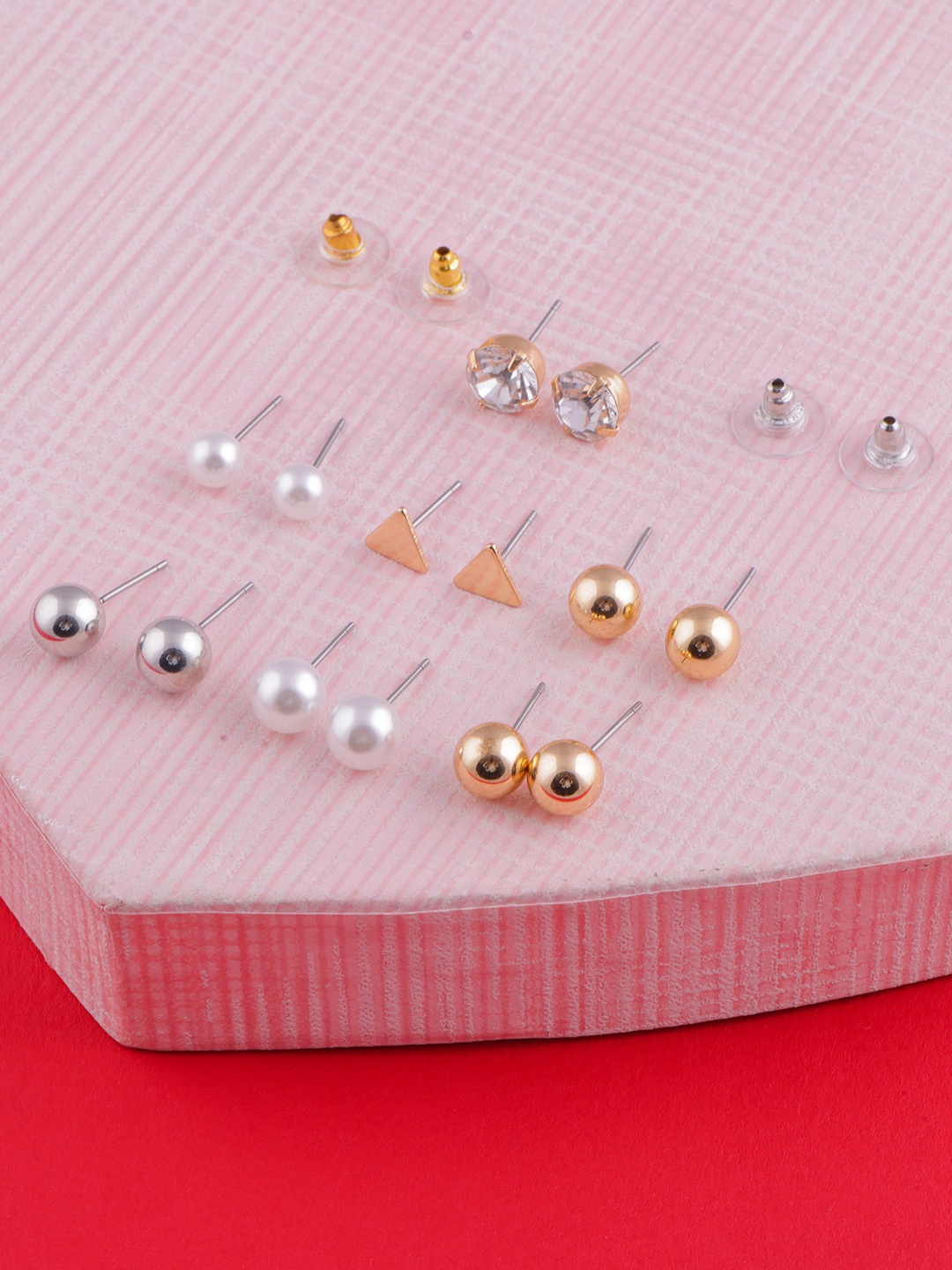 

DressBerry Set Of 7 Gold-Plated Beaded Classic Studs