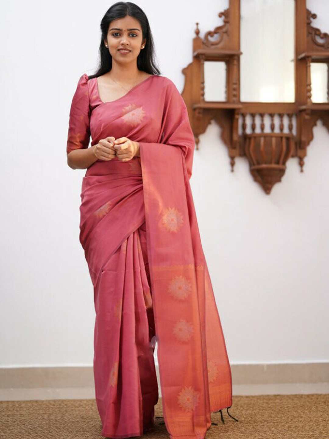 

DIVASTRI Ethnic Motifs Design Pure Silk Kanjeevaram Saree, Peach