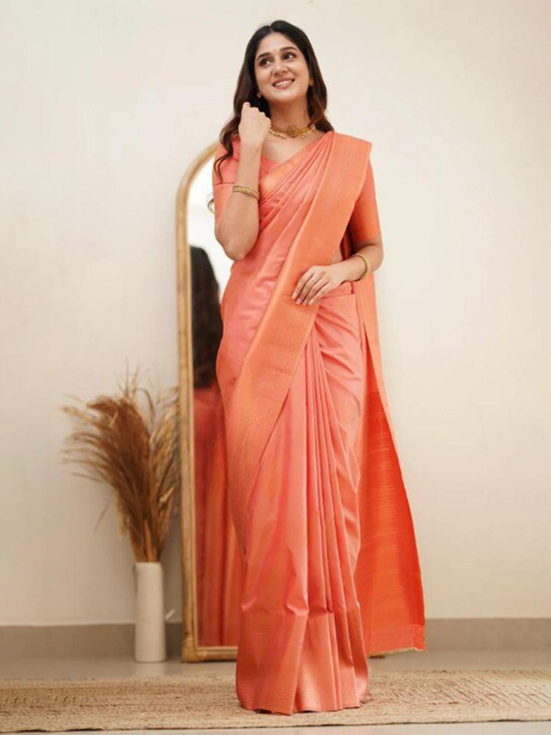

DIVASTRI Zari Pure Silk Kanjeevaram Saree, Orange