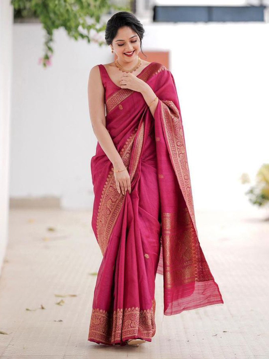 

DIVASTRI Ethnic Motifs Design Pure Silk Kanjeevaram Saree, Pink