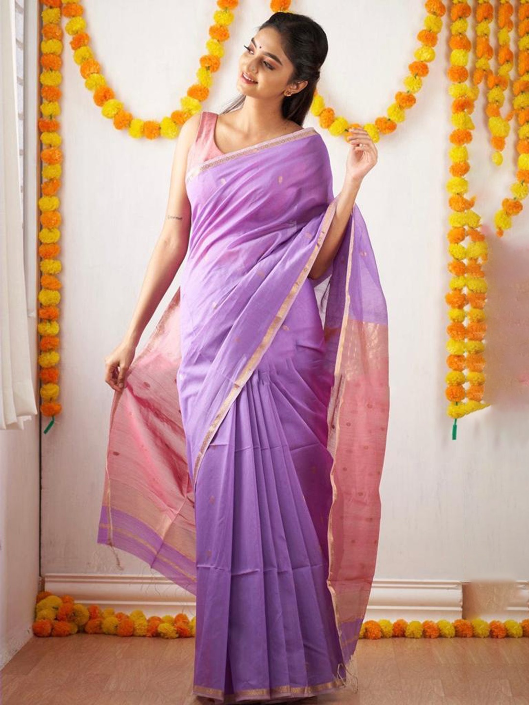 

DIVASTRI Ethnic Motifs Woven Design Zari Pure Silk Kanjeevaram Saree, Lavender