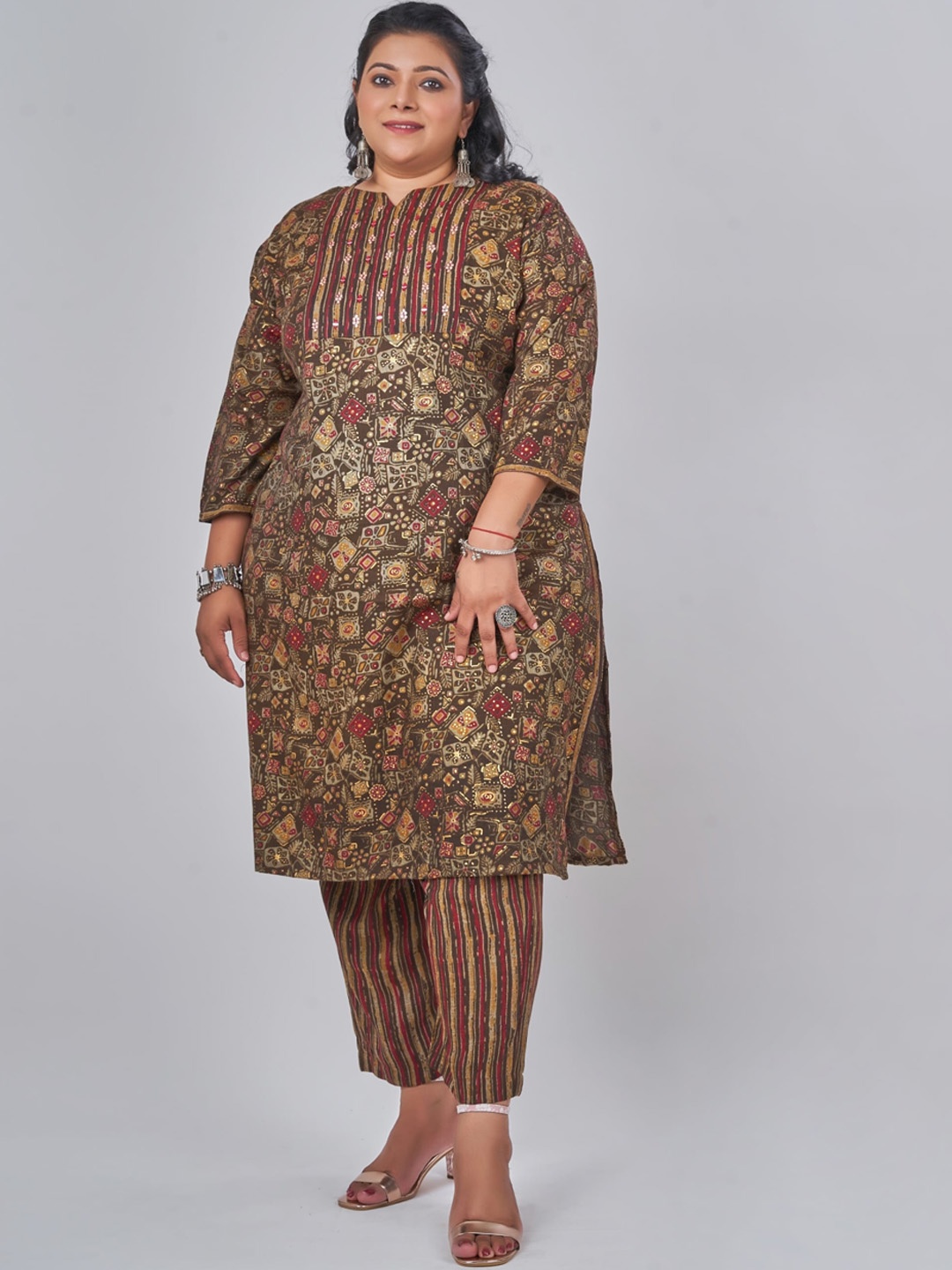 

NAYRA Plus Size Ethnic Motifs Printed Mirror Work Kurta With Trouser, Brown