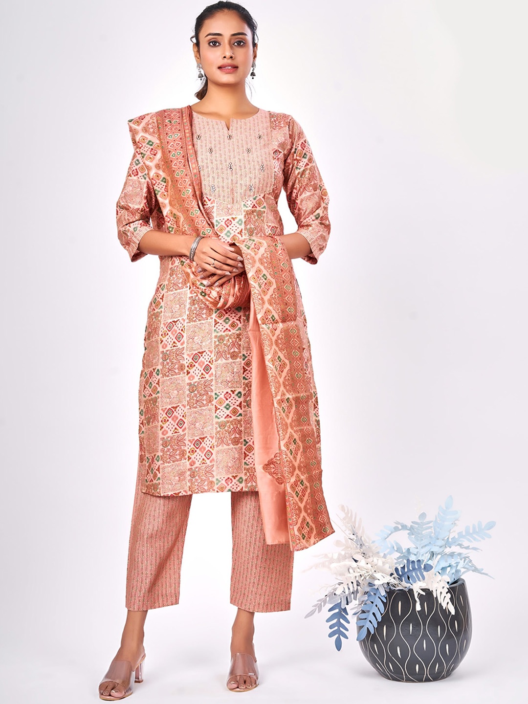 

NAYRA Ethnic Motifs Printed Kurta With Trousers & Dupatta, Peach