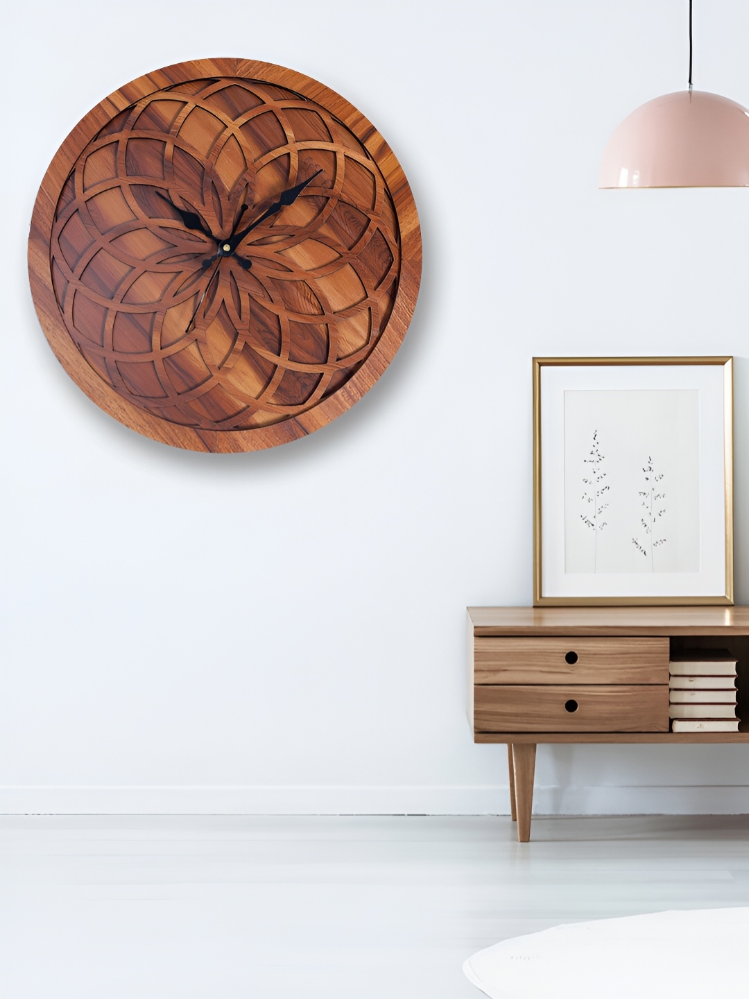 

TEAKWOOD Brown Textured Analogue Contemporary Round Wooden Wall Clock