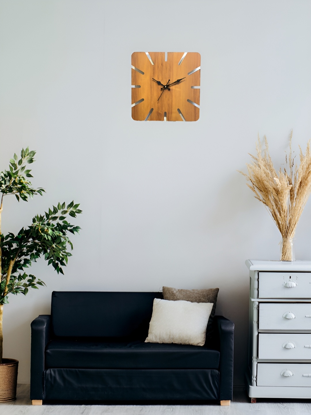 

TEAKWOOD Brown Textured Analogue Contemporary Wooden Square Wall Clock