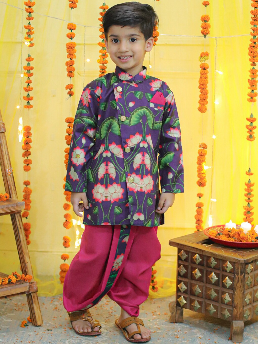 

BownBee Boys Floral Printed Sherwani Set, Purple