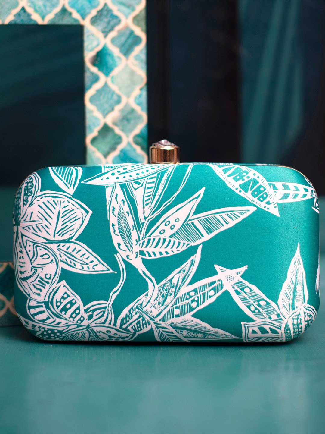 

ARTKLIM Floral Printed Box Clutch, Green