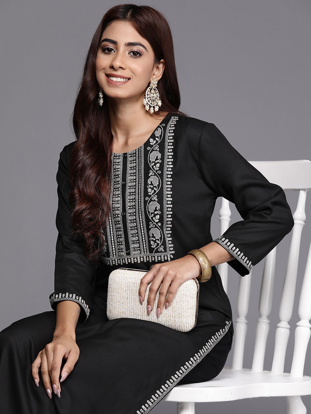

Indo Era Women Embroidered Thread Work Floral Kurta, Black