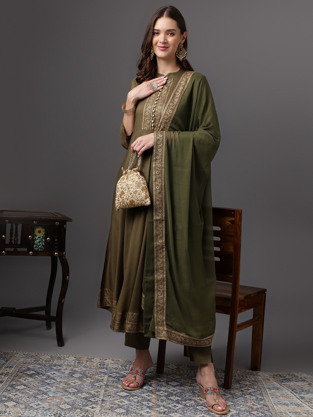 

Anouk Ethnic Printed Kurta Set With Dupattata, Olive