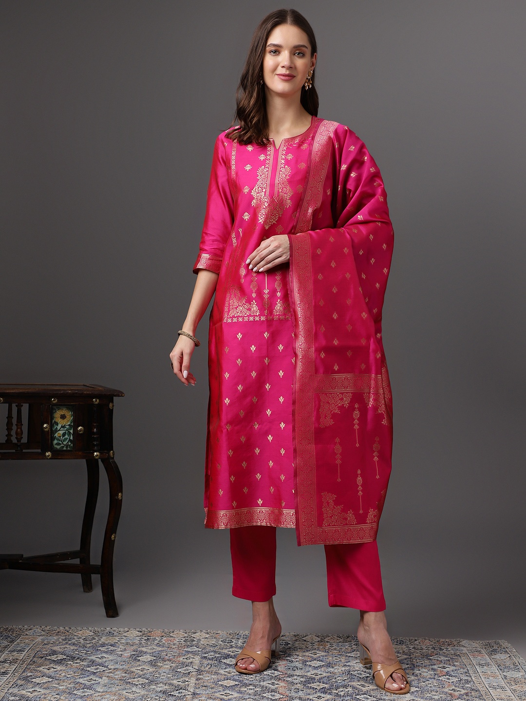 

Anouk Zari Woven Design Kurta with Trousers & Dupatta, Fuchsia