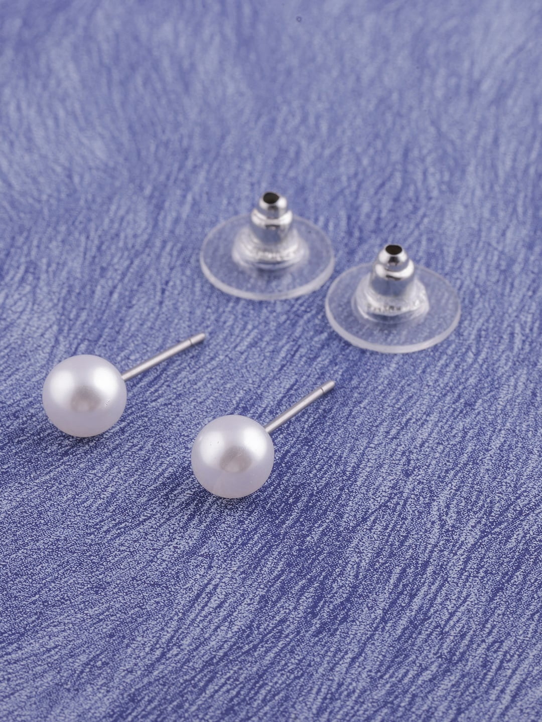 

DressBerry Gold-Plated Studs Earring, White