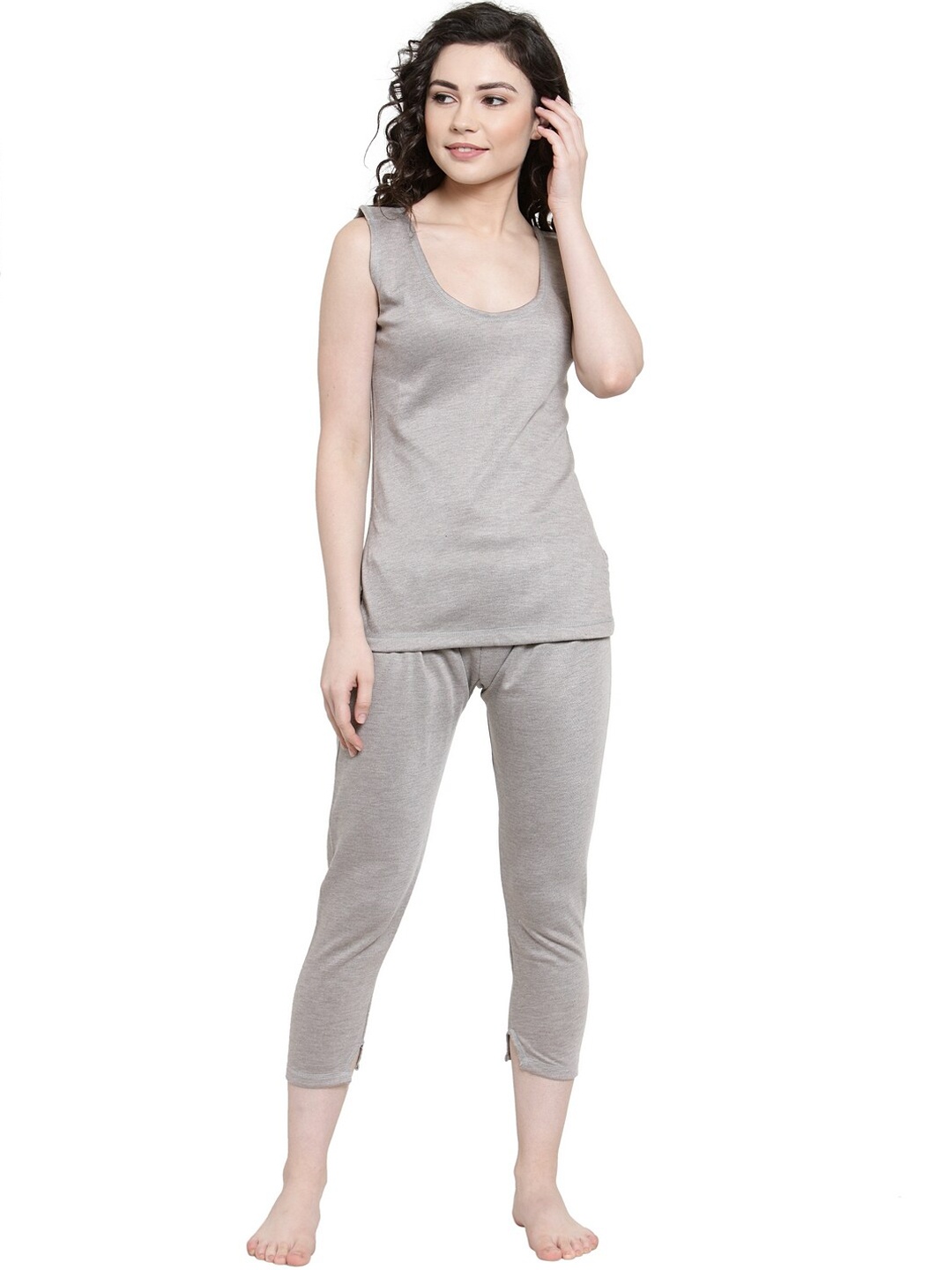 

UZARUS Round Neck Sleeveless Cotton Top & Capri, Grey