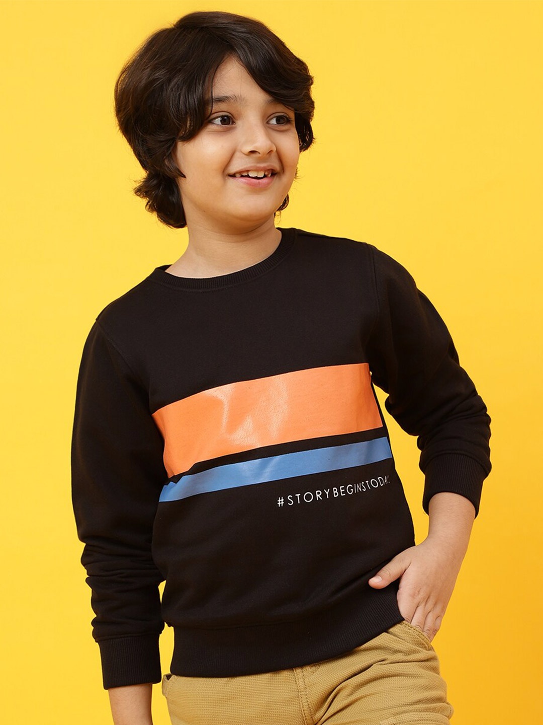 

TALES & STORIES Boys Colourblocked Cotton Pullover Sweatshirt, Black