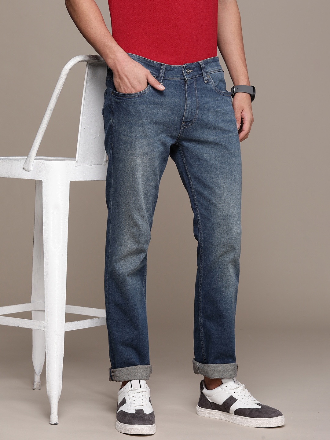 

Nautica Men Straight Fit Low-Rise Heavy Fade Stretchable Jeans, Blue
