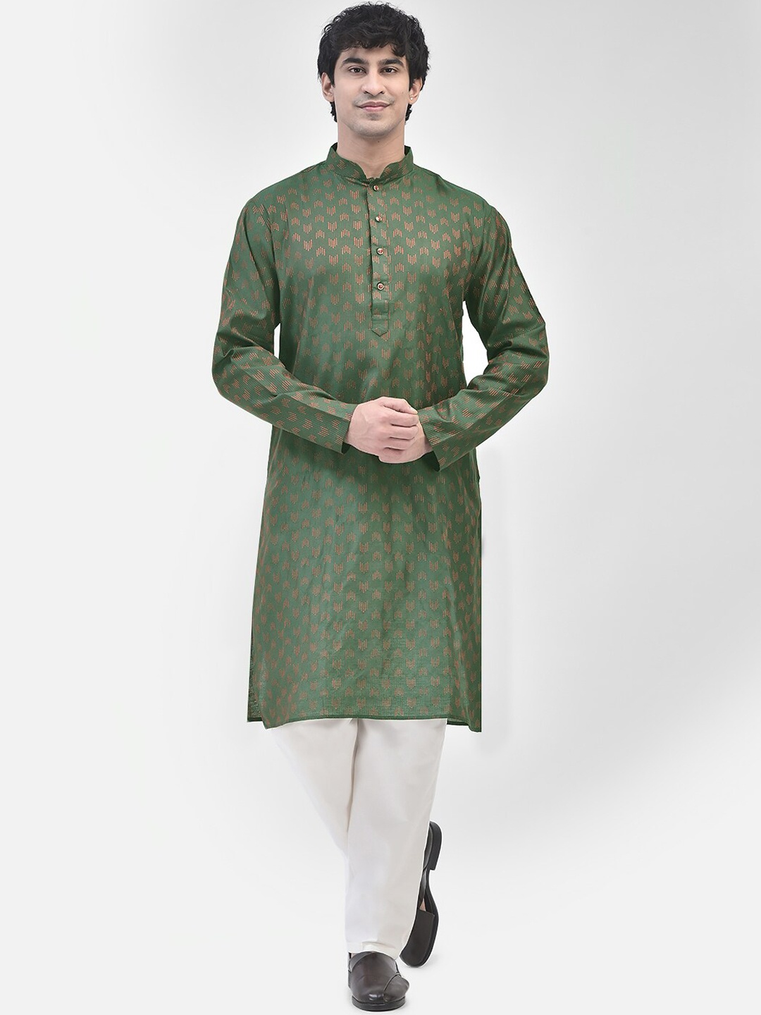 

SG LEMAN Ethnic Motifs Woven Design Mandarin Collar Kurta with Pyjamas, Green