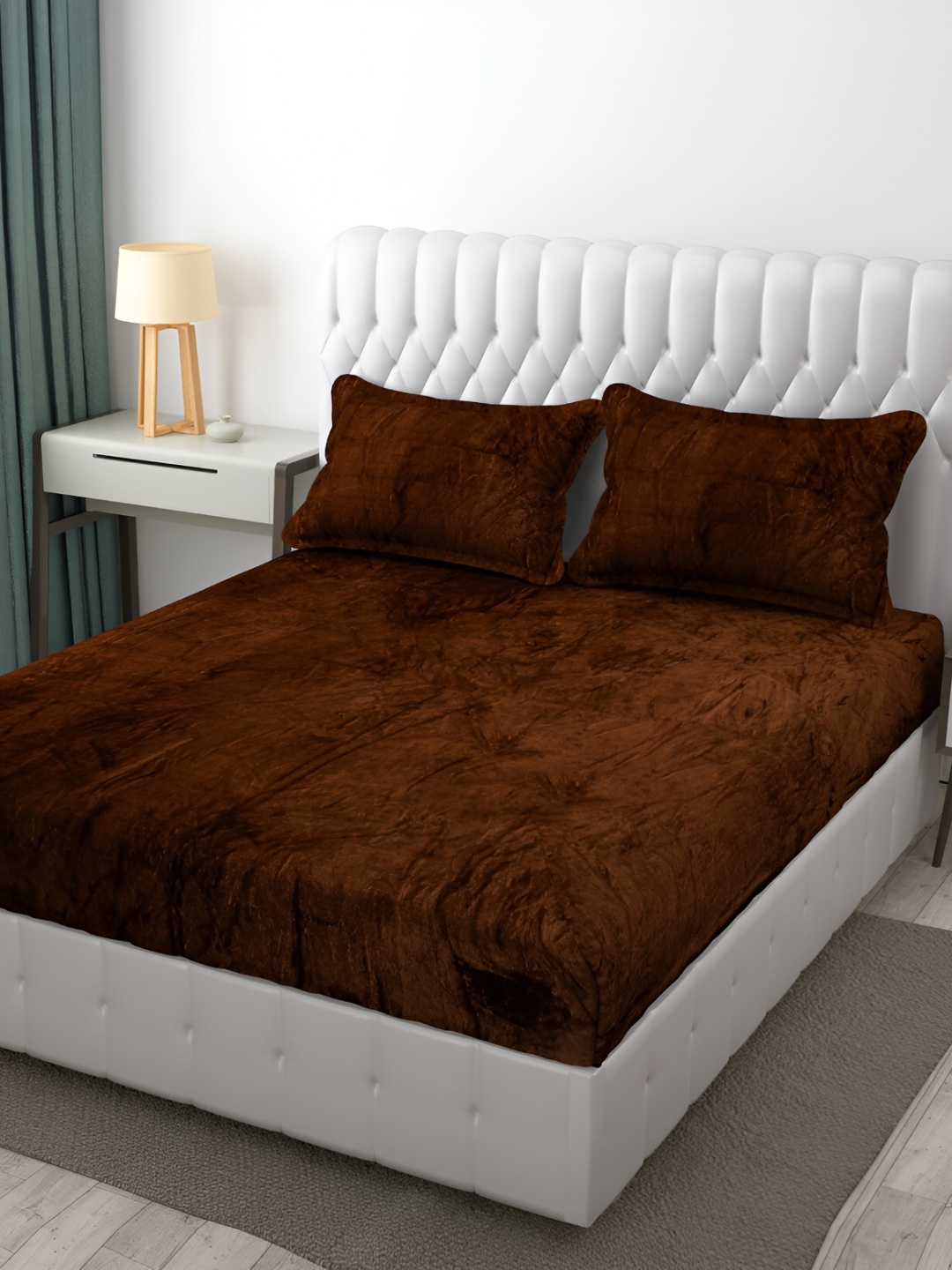 

Furnistitchs Coffee Brown 300 TC King Bedsheet with 2 Pillow Covers