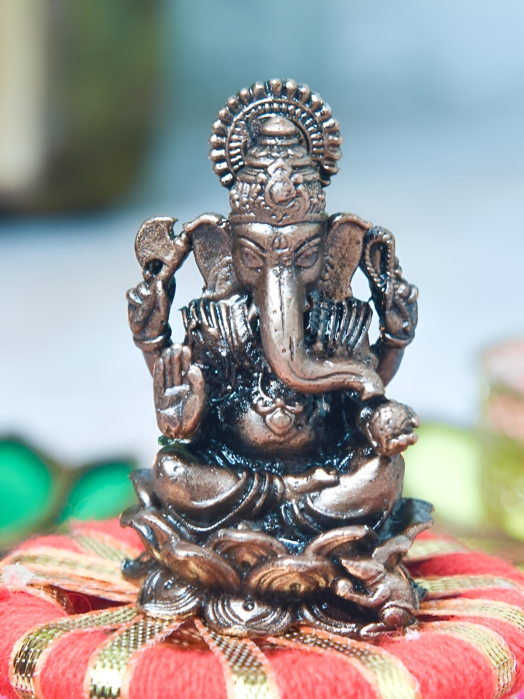 

Bhimonee Decor Copper-Toned &Brown Ganesha Idol Showpiece