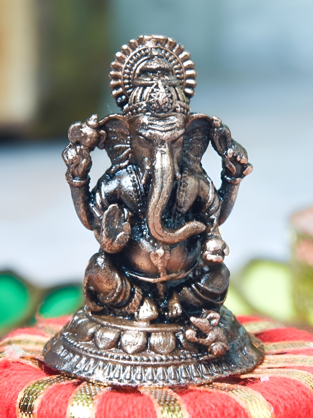

Bhimonee Decor Copper-Toned Idol Showpiece