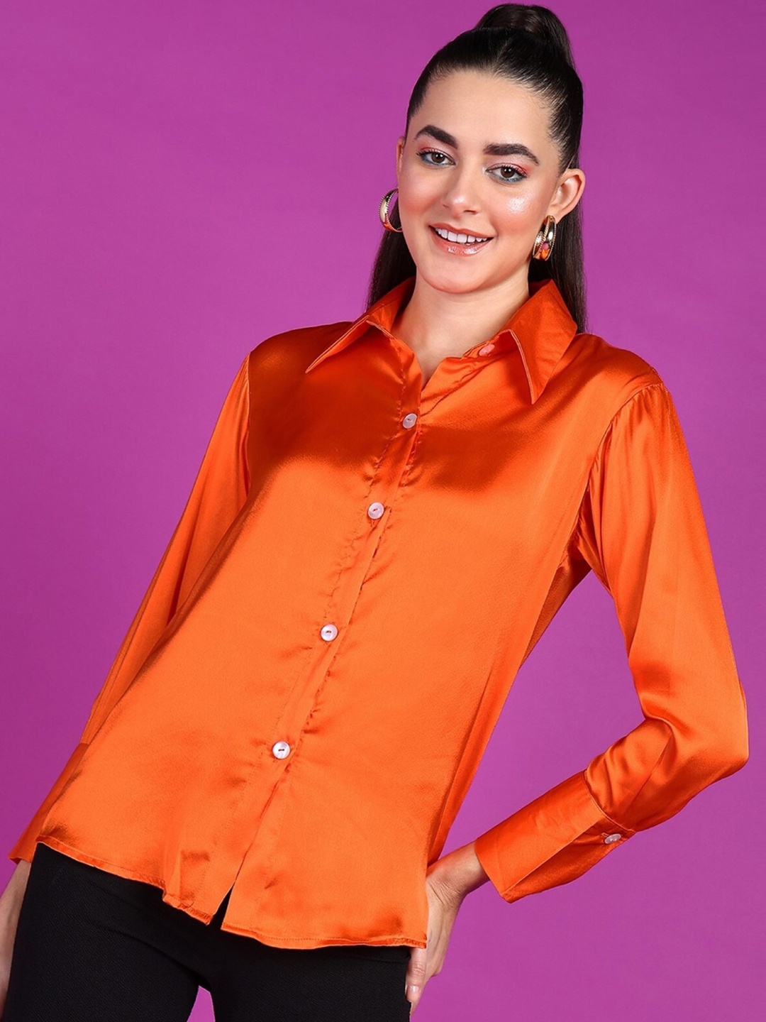 

Popwings Relaxed Regular Fit Satin Casual Shirt, Orange