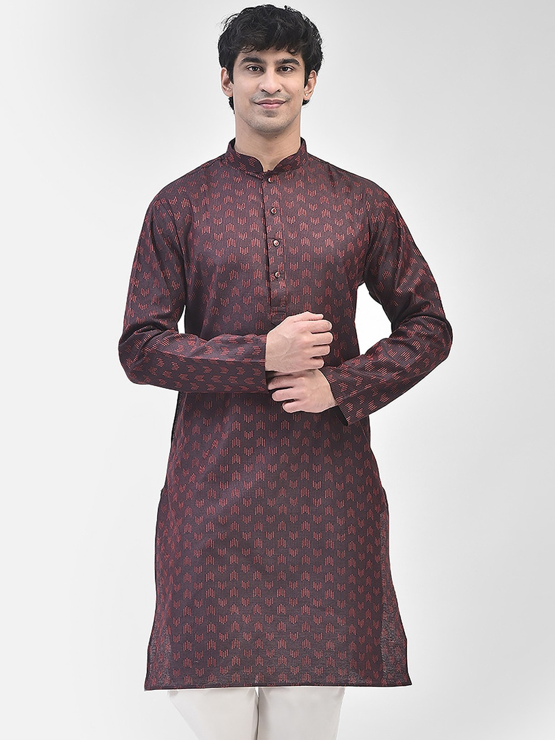 

SG LEMAN Ethnic Motifs Woven Design Thread Work Mandarin Collar Cotton Kurta, Maroon