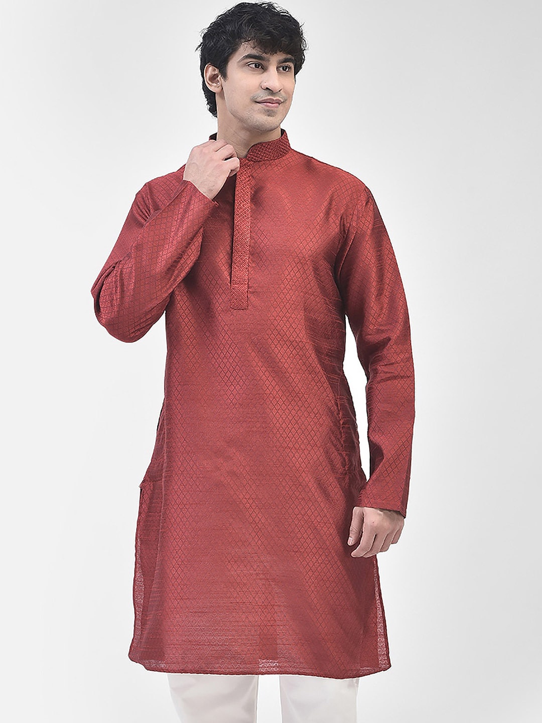 

SG LEMAN Ethnic Motifs Woven Design Thread Work Mandarin Collar Jacquard Kurta, Maroon