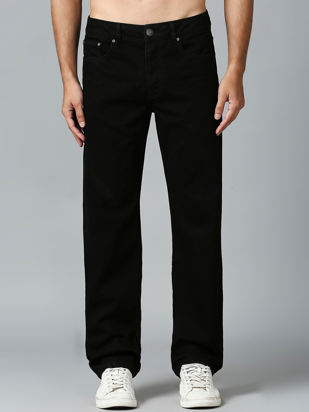 

Roadster Men Black Mid Rise Tapered Fit Clean Look Cotton Jeans