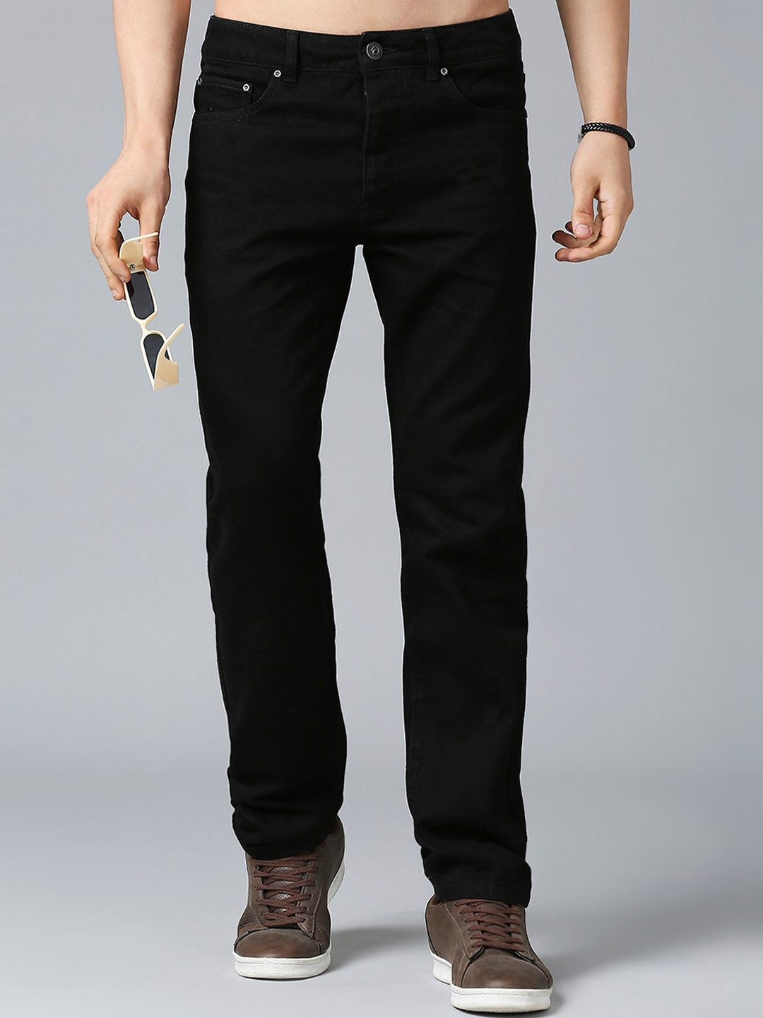 

Roadster Men Black Mid Rise Straight-Fit Clean Look Cotton Jeans