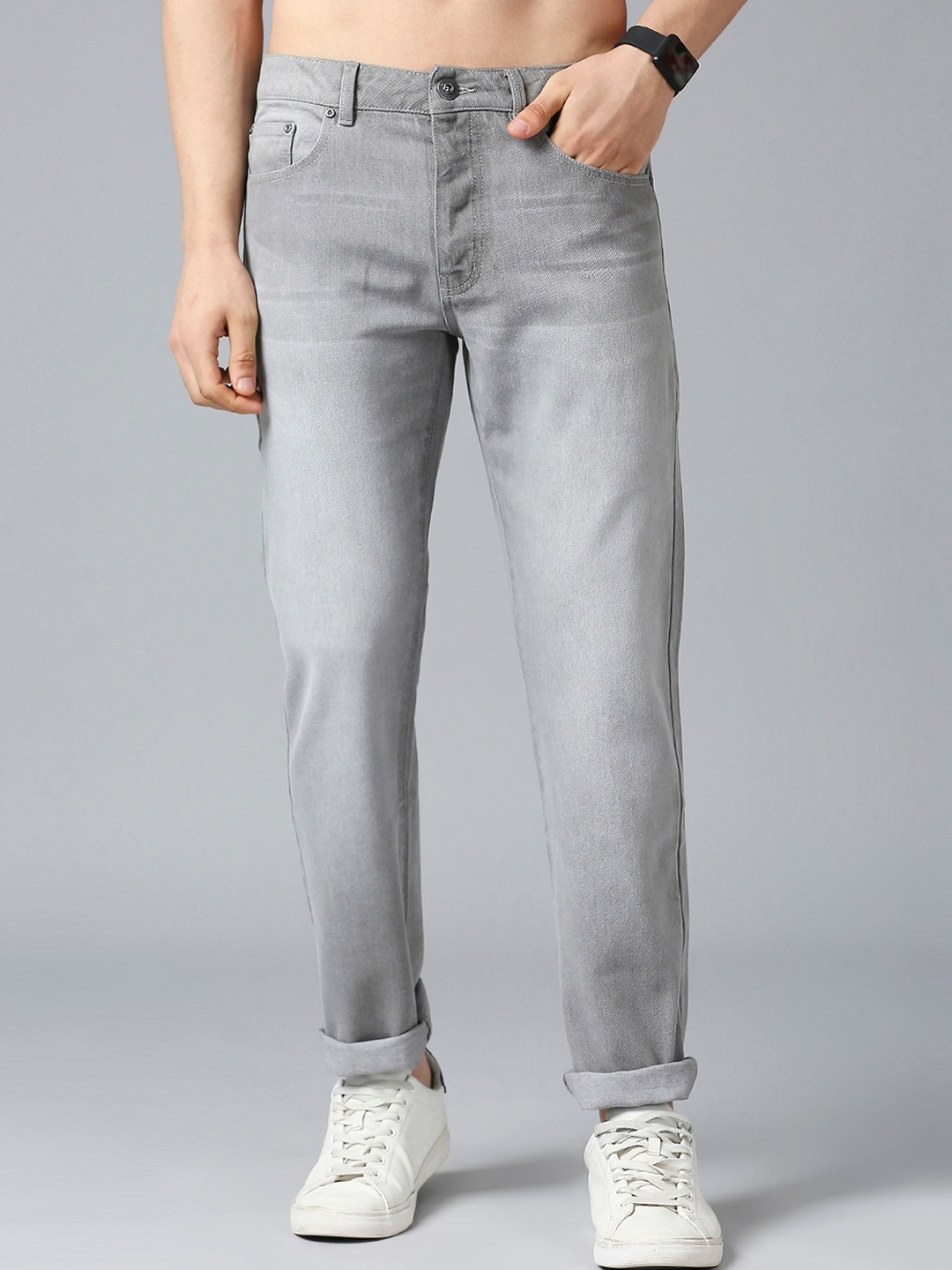

Roadster Men Grey Mid Rise Straight Fit Clean Look Light Fade Cotton Jeans